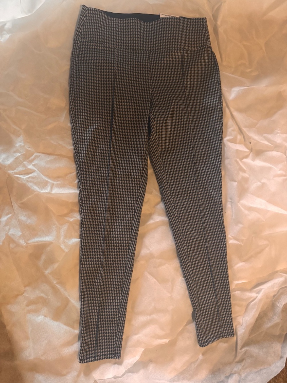 Pants - Picture 7 of 7